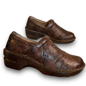 b.o.c. Born Peggy Brown boho Paisley Slip on Clog Shoes Women’s size 7.5